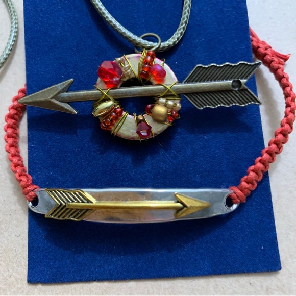 🔥5/$20🔥 Arrow Necklace and Macrame Bracelet New and Handmade - Picture 4 of 5